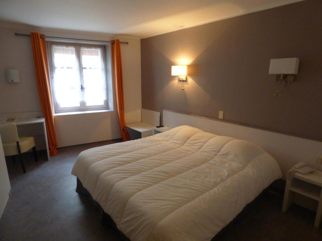 Hotel Du Centre Пьерлат Экстерьер фото